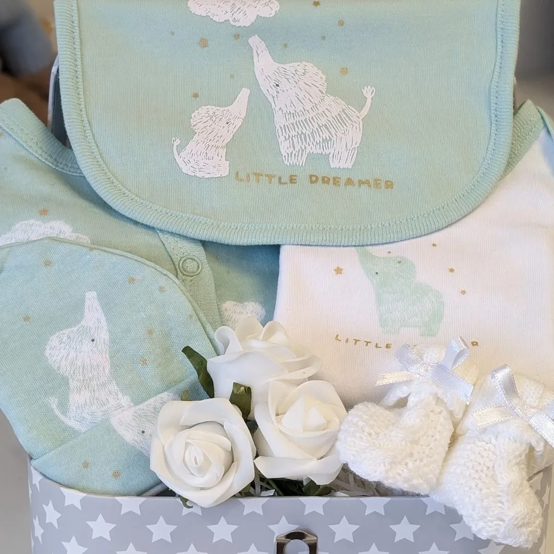 Baby Clothing Gifts Hamper Lovely Little Dreamer