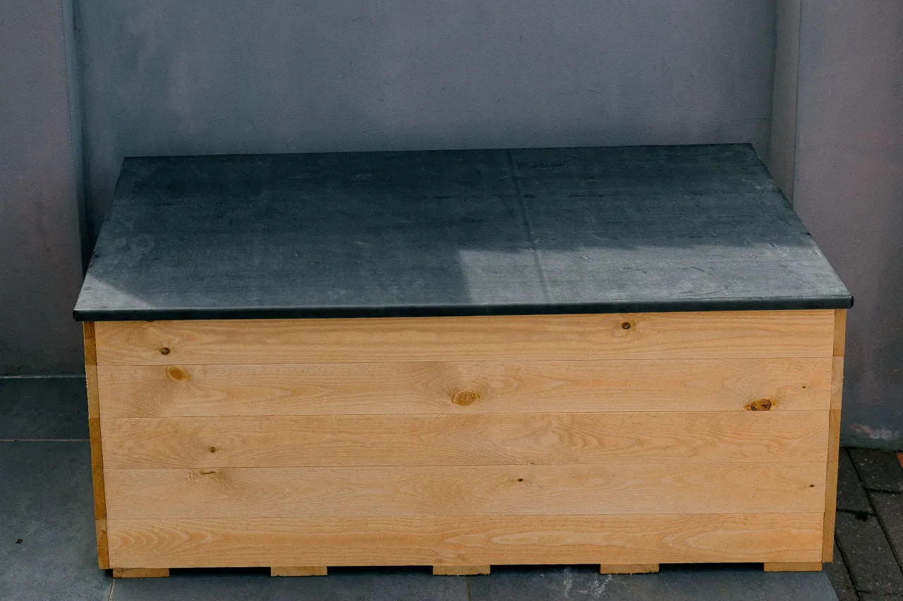 Recycling Bench with Waterproof lid for Cardiff Recycling