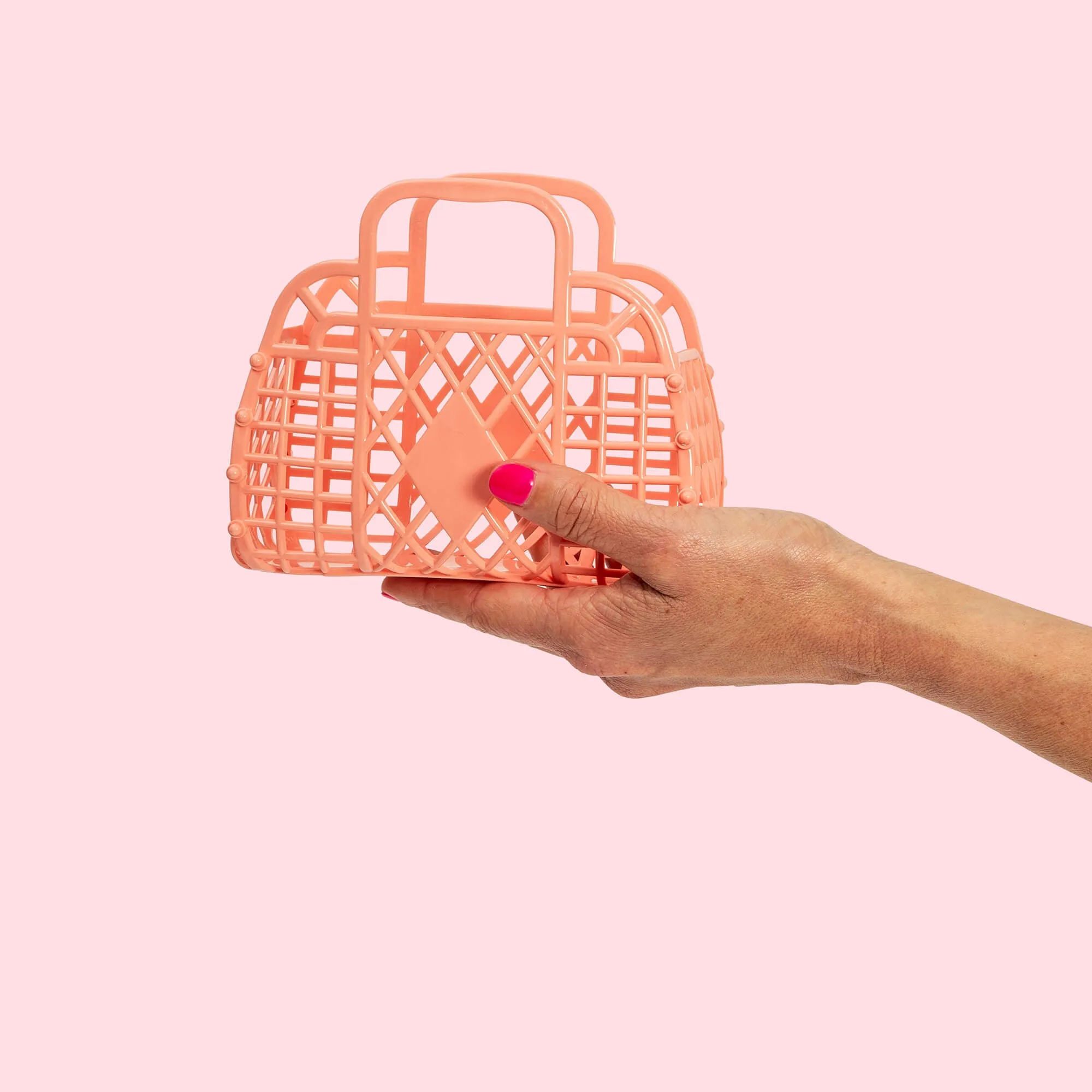 Retro Basket in Peach - Mini